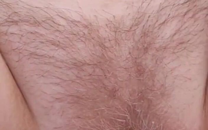 Meri-Mouse: Diese süße bekommt einen orgasmus vom