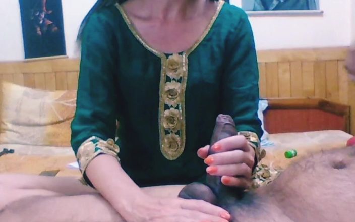 Bolly Karma: Дуже особливий в житті