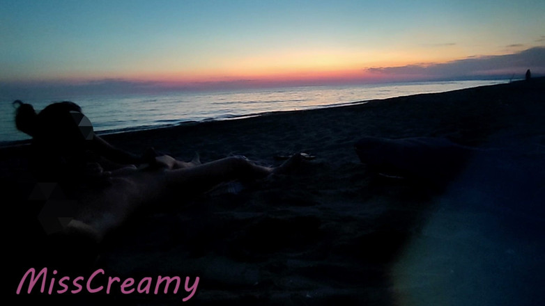 Miss Creamy: Dick Blankziehen, Französische Lehrerin MILF Riskant Öffentlicher Blowjob Maspalomas Fkk-strand Abspritzen
