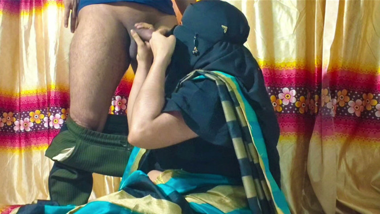 Ajmirsxx: Video rekaman seks tante seksi india diam-diam datang ke rumahnya
