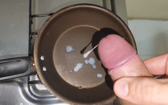 DaddyDoted: Wow, Sperma Goreng Yang Lezat Untuk Sarapan!!