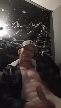Jerking off to Porn for a Massive Cumshot