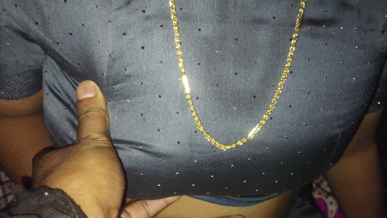 Lovely Dipti: Indische bhabhi, heiße muschi fickt mit freund gibt blowjob