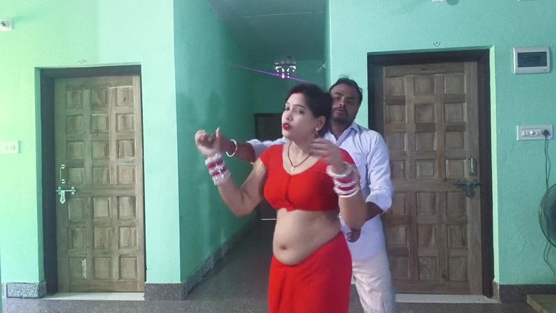 Sona bhabhi: Odia - esposa caliente a su marido y a su novio...