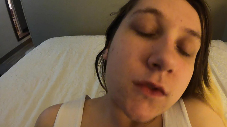 Breed-My-Hotwife: Cheating Pregnant Wife Gives Stranger a BJ in Men’s Room