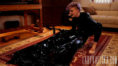Lady Valeska: Lady Valeska - Rubbertoy ve vacbed, část 1