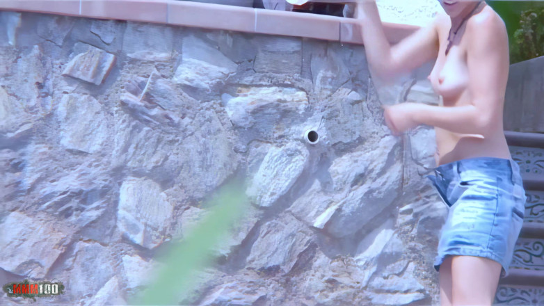 MMM100 Solo: Sexy Video Missguapa_pool
