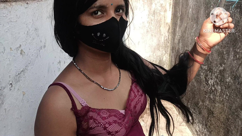 Raniki chut: Desi mooie dorpsvriendin vriendje vriendje seksvideo buitenshuis volledige Hindi-audio Indische...