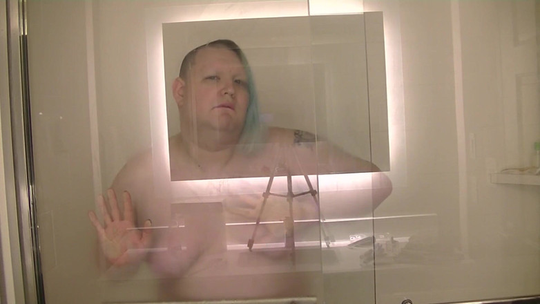 Roxxie rae page: Seduzione in doccia