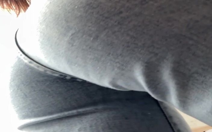Tori Diamond: Seksi Denim Jeans Ass