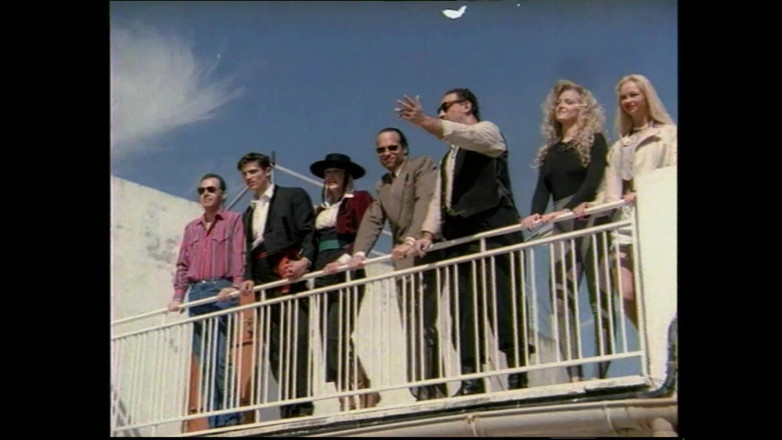 MMV TV - our best full movie: シャイニングシャフト(完全なポルノ映画)