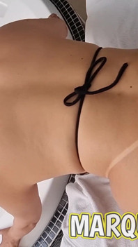 Hotwife nasse MILf anal am pool