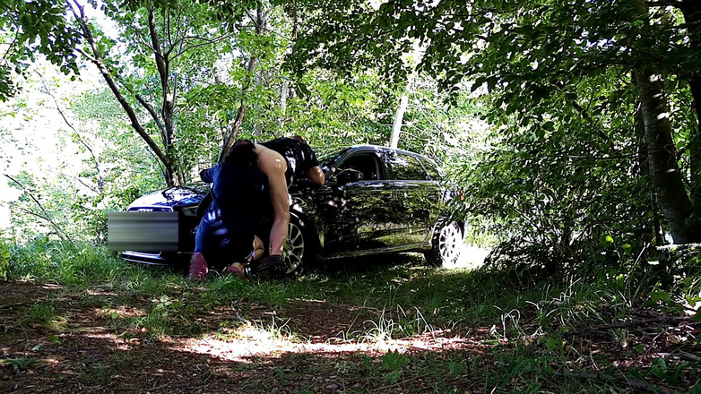 Toilet Mommy: Ne Tak Nudné Odpoledne