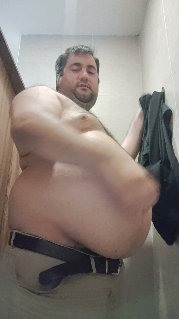 Gordito33PIG: Fat Growing Pig Belly