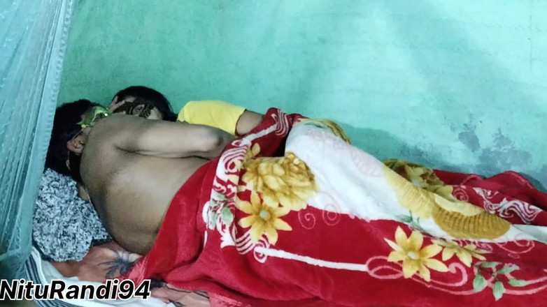 NituRandi94: 힌디어 오디오를 타고 있는 Pron 섹스 비디오 오럴과 와일드 자지