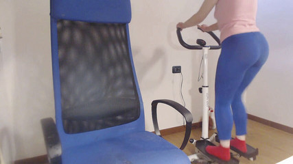 RavenBigAss: Leck und schnüffel an meinen achselhöhlen nach dem sport, mit 10...