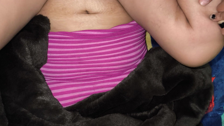 Moo DBOXXX: Mia suocera mi chiama per fare sesso a casa sua,...