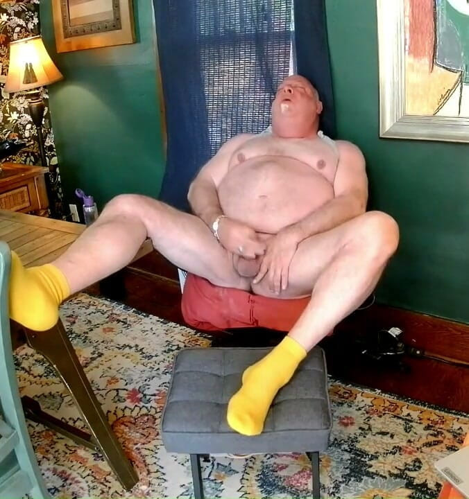 beardaddychub: Eiaculazione verbale !!