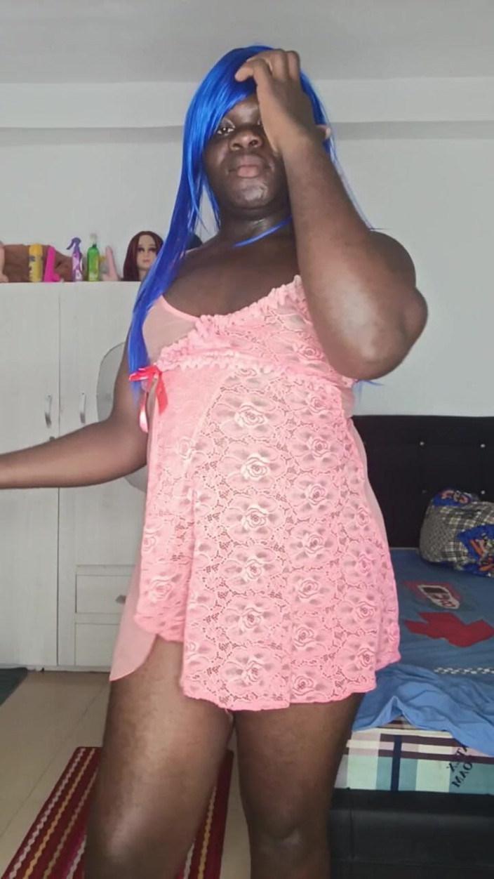 Sweet Peb X: Twerking and and Cumming While Sitting on My Dildo