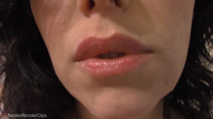Natalie Wonder: Glossy lips so wet & juicy - dirty talking lips tease