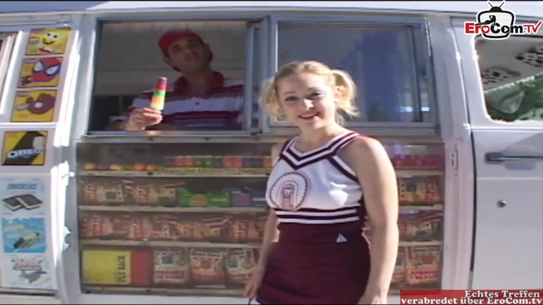 EroCom: Blonde teen fucked in a car until the cumshot in...