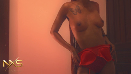 Nova X Studios: Novaxstudios - Grwm University Babe V33 Reign Gives You Ass Worship...