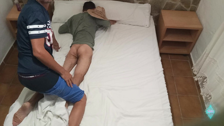 Amadeus studio: Str8 đụ sinh viên trẻ