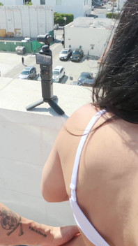 POV, právě jí bylo 18 - Malá Latina bere masivního ptáka - Alexa Řetězová veřejná záležitost sv. 3 Erewhon Beverly Hills na střeše