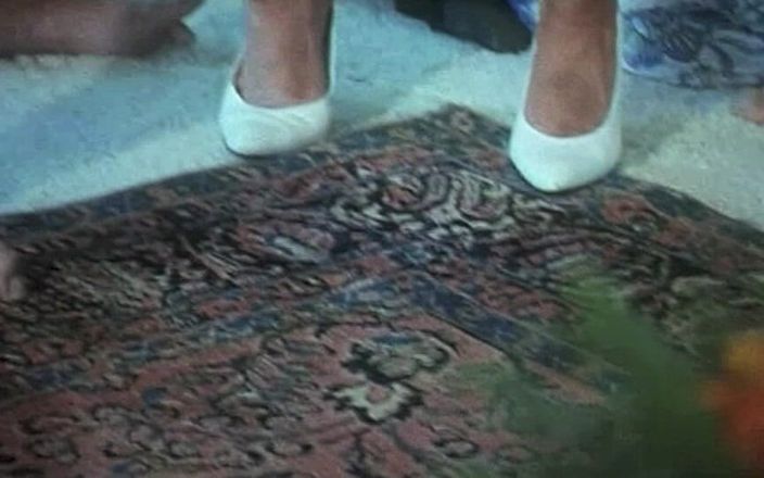Inhonorof porn: Moana의 생일을 축하하기 위한 큰 난교