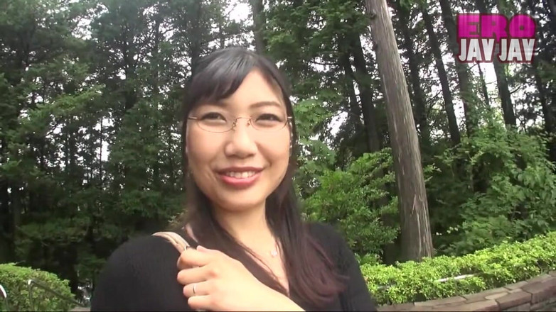 Eros-JavJav: První natáčení s vysokou, citlivou manželkou ztracenou v zakázané vášni -1