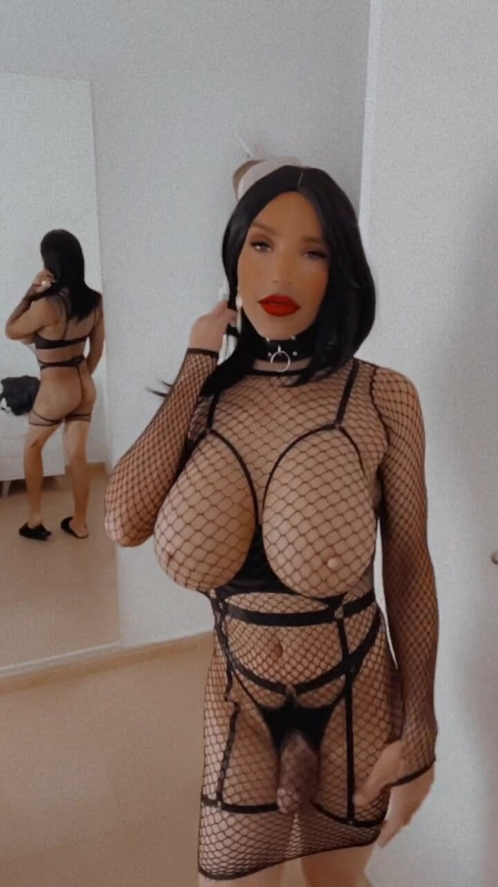 Sissy Slut Brianna: Wyglądam niewinnie, ale powinniście widzieć moje myśli