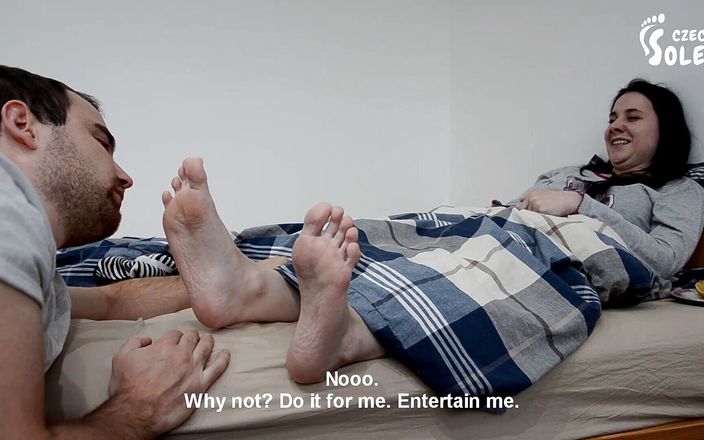 Czech Soles - foot fetish content: Дряная подруга заболела