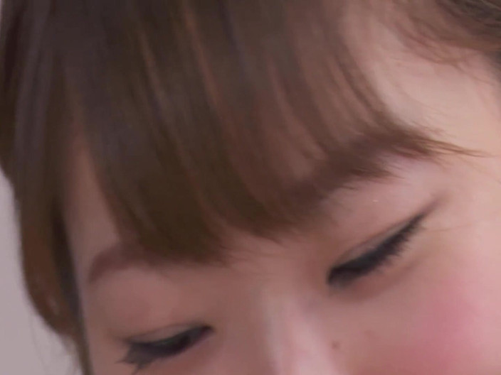 JAPAN IN LOVE: Nejlepší kundičky asijské scény 3_japanese dívka s velkými prsy si užívá...