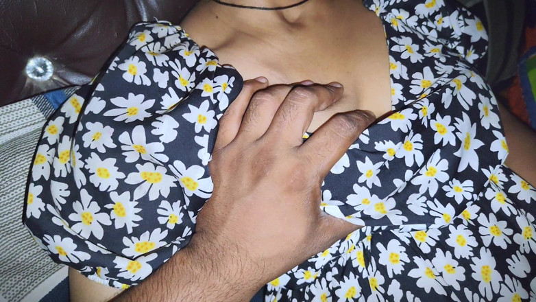 xshika: India tetona caliente chupando polla mojada duro para semen en...