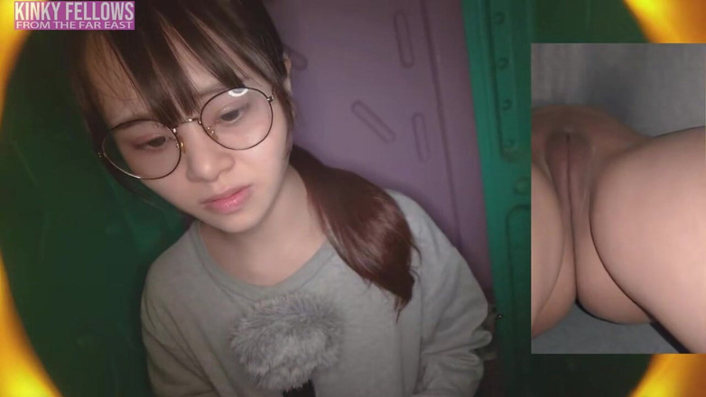 Asian happy ending: Křehká dědička jako přirozená bohatá krása nabízí teplou podporu úst uvnitř...