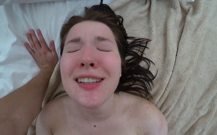 Waldemaria: Fucking with Best Friend After Invigorating Shower