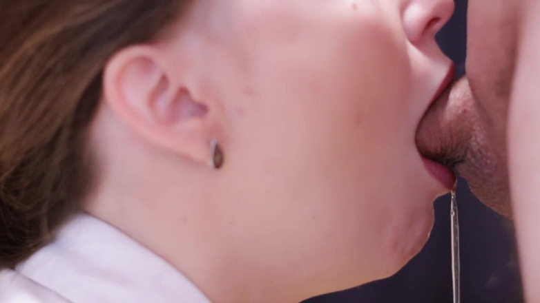 Lady Anna: Closeup Blowjob Cum Swallow