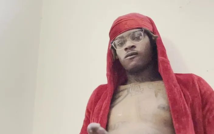 Khari baby: Moisturizing My Dick After a Cold Shower