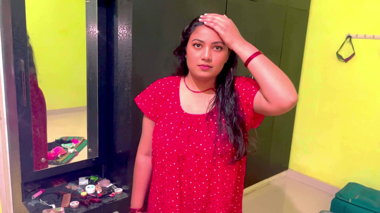 Hotty_ragini: Oh mio dio! Sono solo con la mia matrigna e...