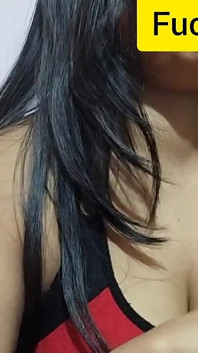 Indiana indiana fa sesso in videochiamata