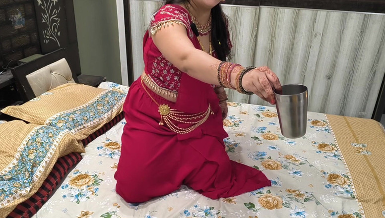 Desi chudai hub: Uroczystość Karwa Chauth