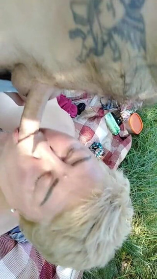 Zona901: Obciąganie w naturze, sperma w ustach i na twarzy