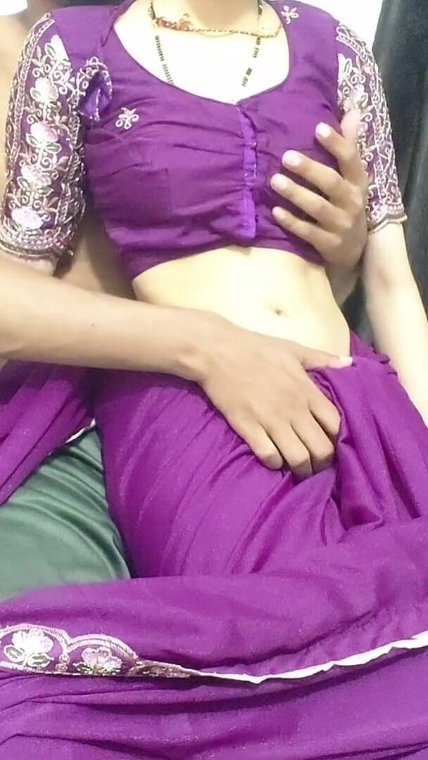 Bahu Aur Sasur Kya Pyar (Silver worm) Bahu Aur Sasur Kya Pyar (Silver worm)