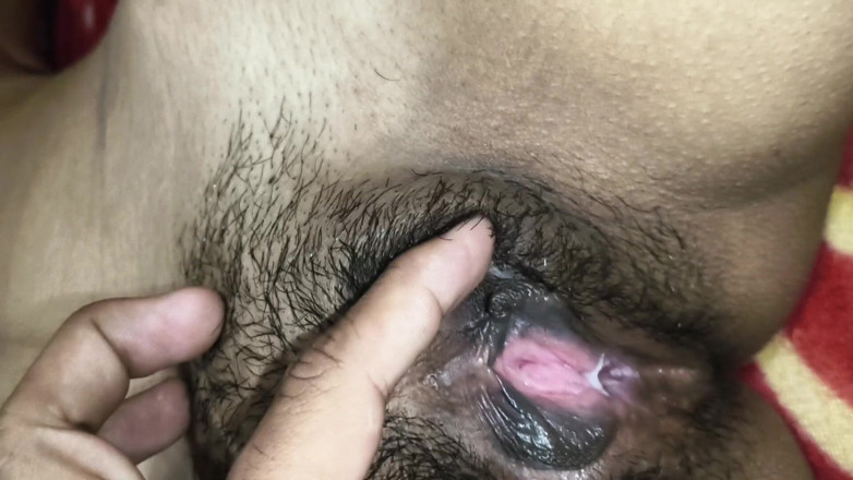 yongboy1: India hermanastra folla hardcore con indio hermanastro y coño lamiendo...