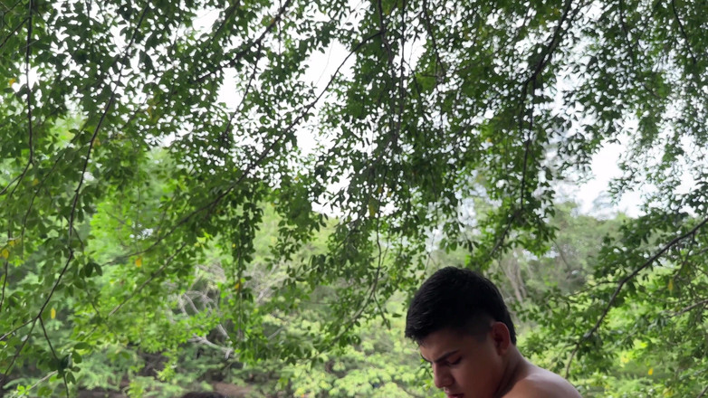 ManuelaAlvarez: Prendo la mia latina e la mia bella sorellastra fino...