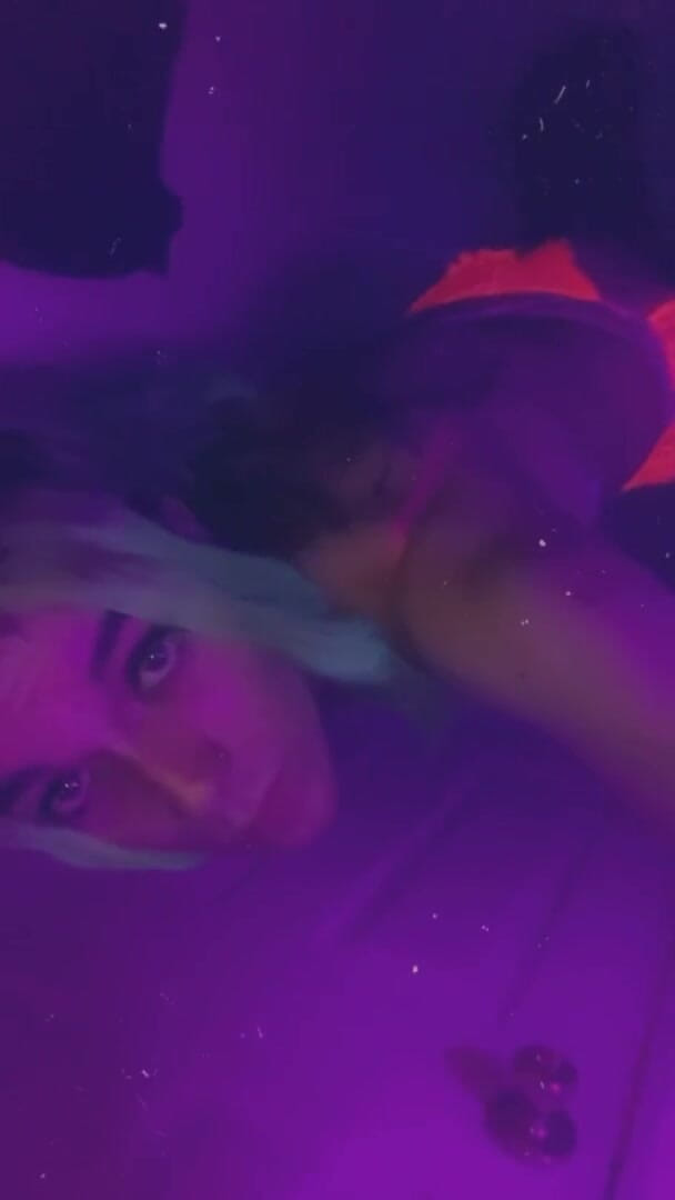 CarmenMelatonin: Pink rave girl wants to play