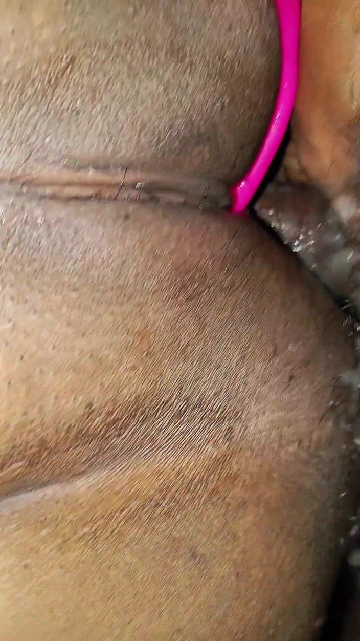 Black Adam: Bangladeşli orta yaşlı seksi kadın sert anal seksin tadını çıkarıyor