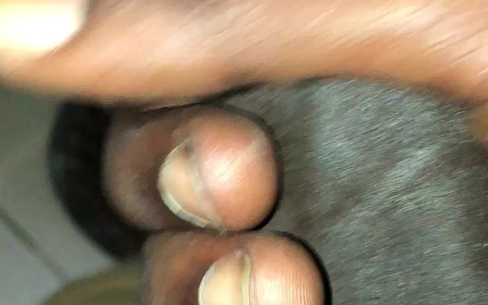 Master nuwan: Sri-lankischer neuer handjob mit großem schwanz in Toilettenmeister handjob für...