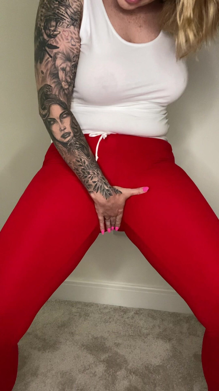 Paige Turnah: Let Me Twerk My Juicy Ass for You