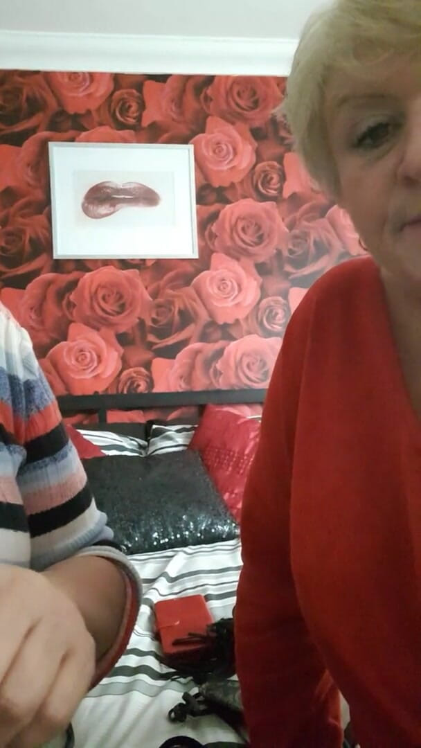 Uk Joolz: Mistress Susan &amp; Joolz ridicule his micro penis
